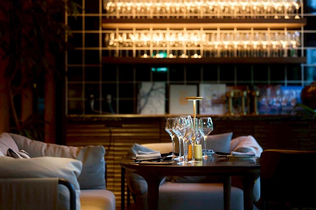 STELLAR WORKS Restaurant & Bar 4/6